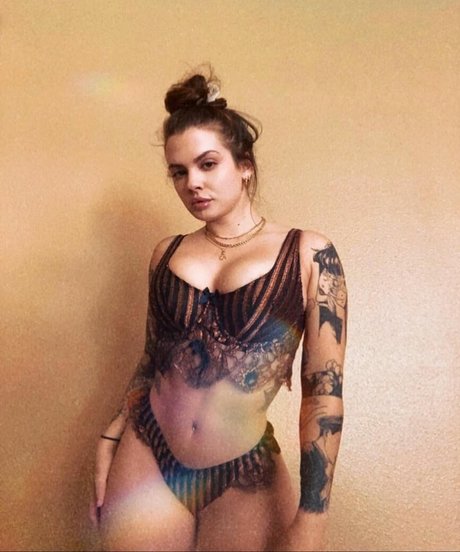 Naakte gelekte OnlyFans-foto van Kelseycap