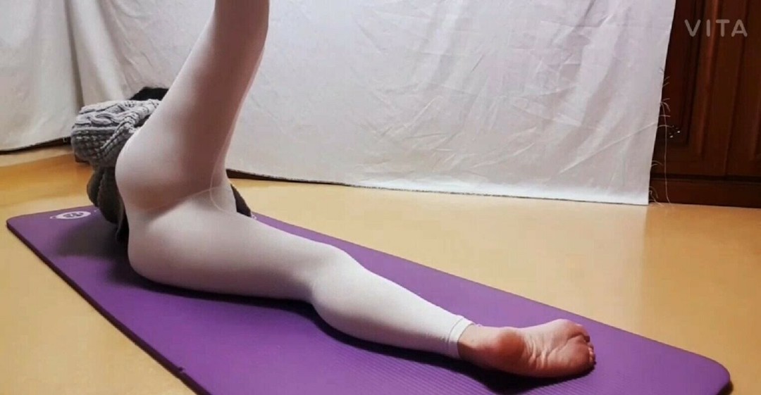 Naakte gelekte OnlyFans-foto van Ordinarymilf #8 Naakte gelekte OnlyFans-foto van Ordinarymilf #8