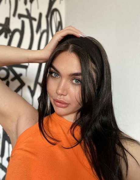 Naakte gelekte OnlyFans-foto van Bigbaabe