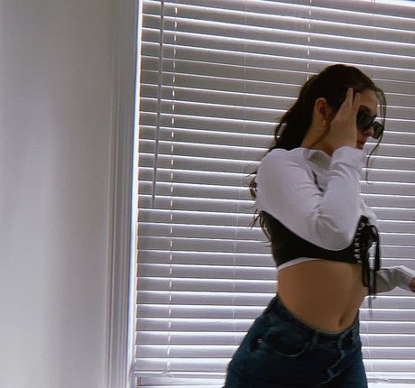 Naakte gelekte OnlyFans-foto van Amber Skyy