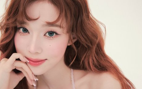 Naakte gelekte OnlyFans-foto van Winter Spa