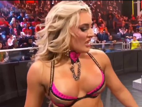 Tiffany Stratton Wwe