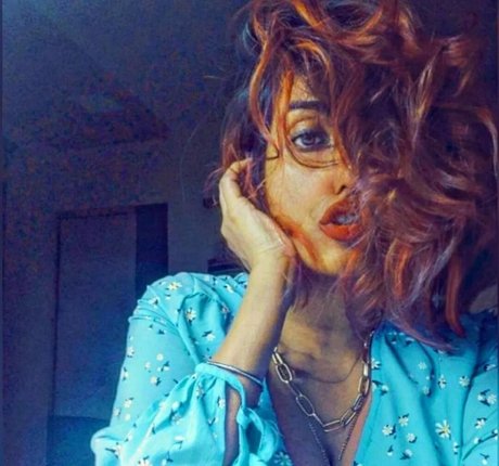 Naakte gelekte OnlyFans-foto van Nayoni Dutta