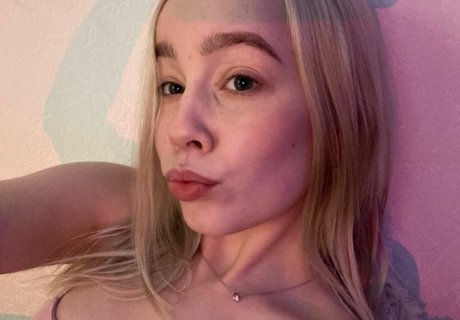 Naakte gelekte OnlyFans-foto van Denidragons