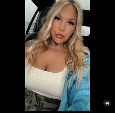 Naakte gelekte OnlyFans-foto van Hgt14