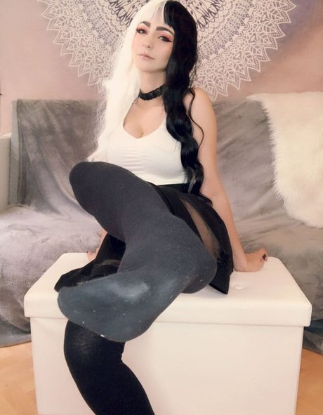 Naakte gelekte OnlyFans-foto van Psycatarts