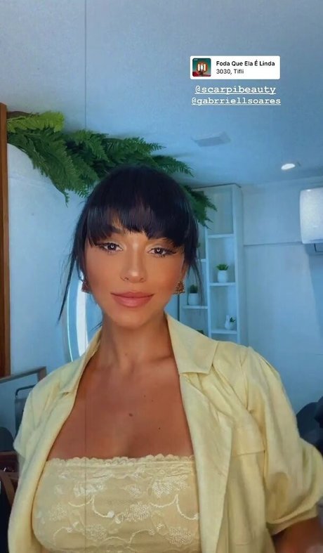 Naakte gelekte OnlyFans-foto van Talita Younan