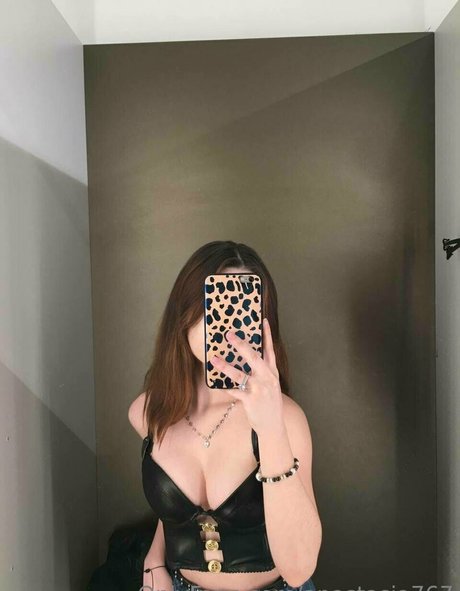 Naakte gelekte OnlyFans-foto van Anastasia 767