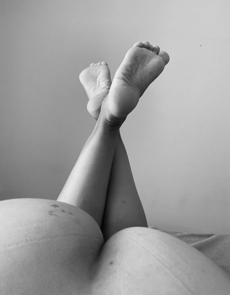 Naakte gelekte OnlyFans-foto van Lolamendezclub