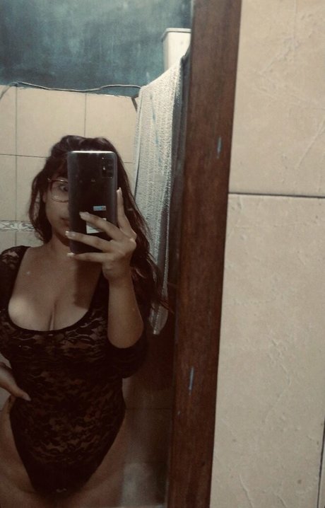 Naakte gelekte OnlyFans-foto van Lujitorresx