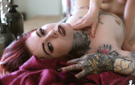 Naakte gelekte OnlyFans-foto van Leelou