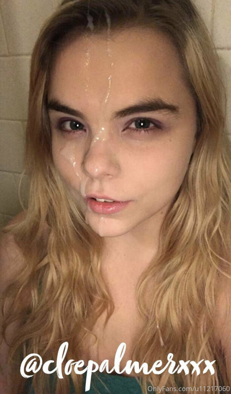 Naakte gelekte OnlyFans-foto van Cloepalmerxxx