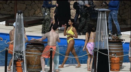 Naakte gelekte OnlyFans-foto van Deepika Padukone
