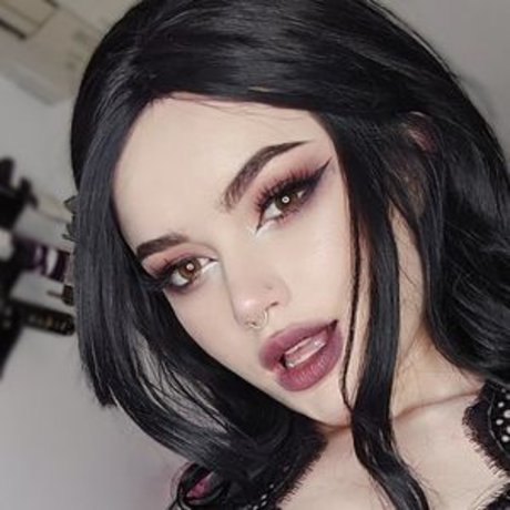 Naakte gelekte OnlyFans-foto van Zalariacos