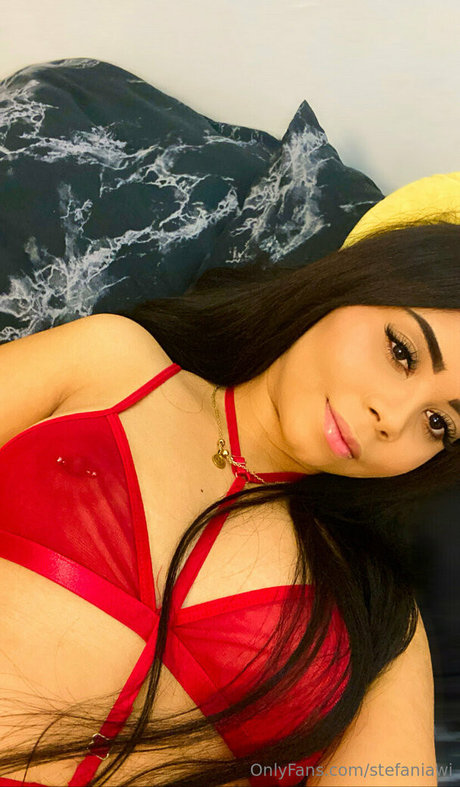 Stefaniaqos