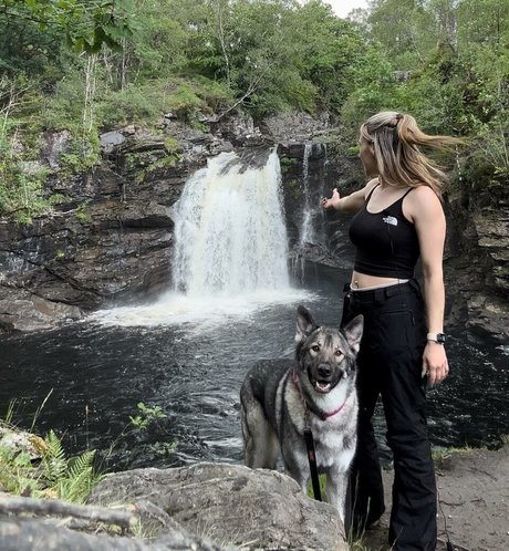 Naakte gelekte OnlyFans-foto van Scottishgeologist