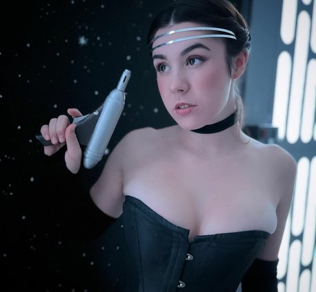Naakte gelekte OnlyFans-foto van Chanelreneexo