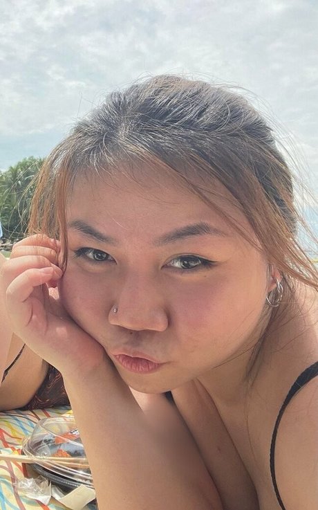 Naakte gelekte OnlyFans-foto van Nicethings