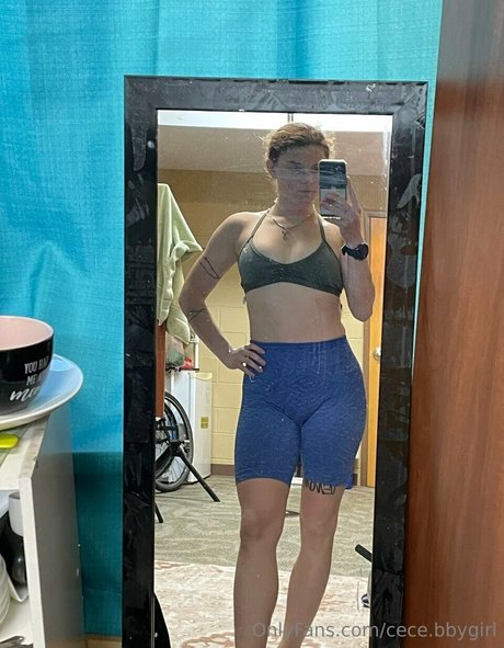 Naakte gelekte OnlyFans-foto van Canttouchthiscat