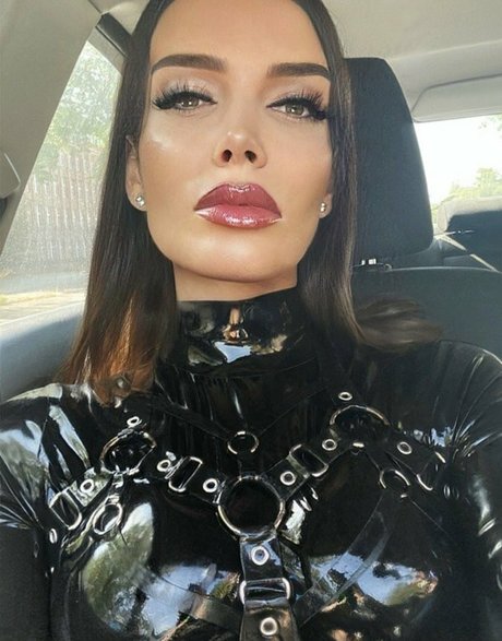 Mistress Ultraviolence
