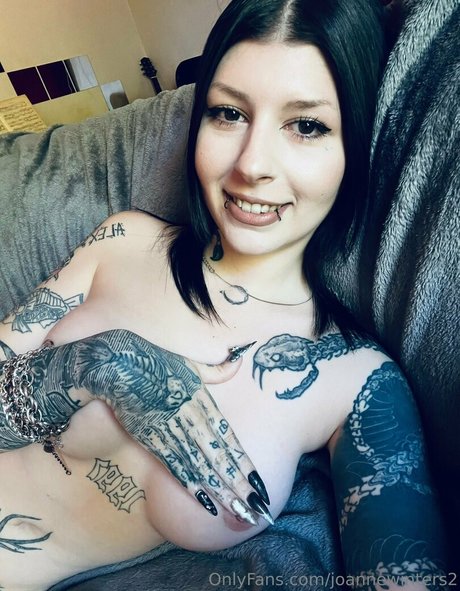 Naakte gelekte OnlyFans-foto van Joannewinters2