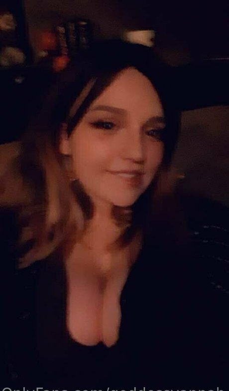 Naakte gelekte OnlyFans-foto van Goddessvannah