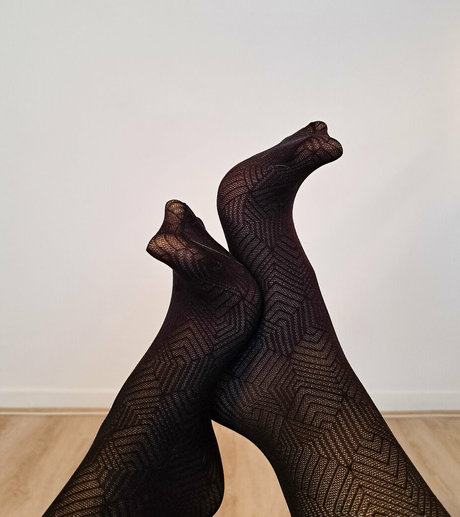 Naakte gelekte OnlyFans-foto van Adashihime