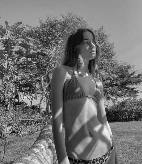Naakte gelekte OnlyFans-foto van Ruby Dixon