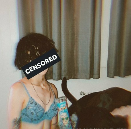 Naakte gelekte OnlyFans-foto van Seriouslyzippy