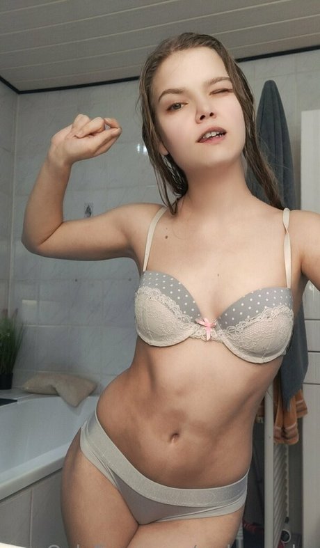 Naakte gelekte OnlyFans-foto van Owlography