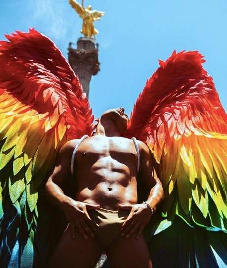 Naakte gelekte OnlyFans-foto van Henryandkasey