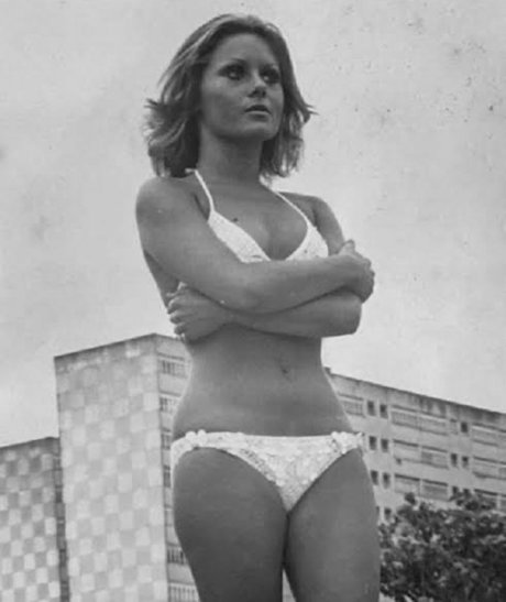 Naakte gelekte OnlyFans-foto van Vera Fischer