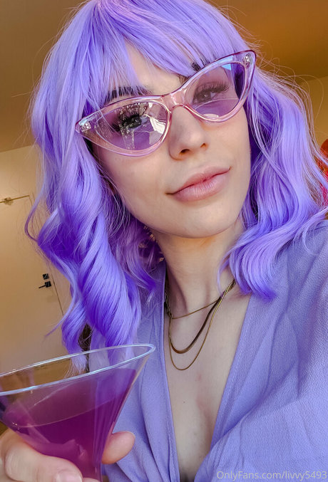 Naakte gelekte OnlyFans-foto van Livvy5493