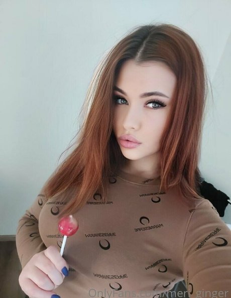 Naakte gelekte OnlyFans-foto van Meriginger