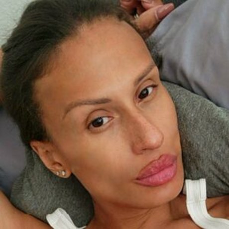Naakte gelekte OnlyFans-foto van Jamie Croft