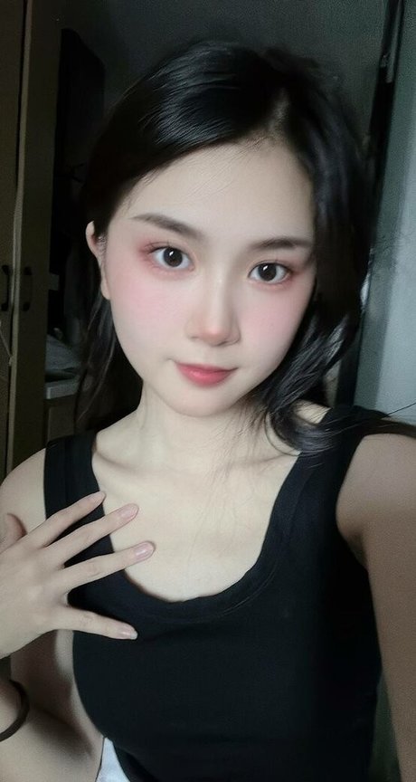 Naakte gelekte OnlyFans-foto van Kbhvhxzc