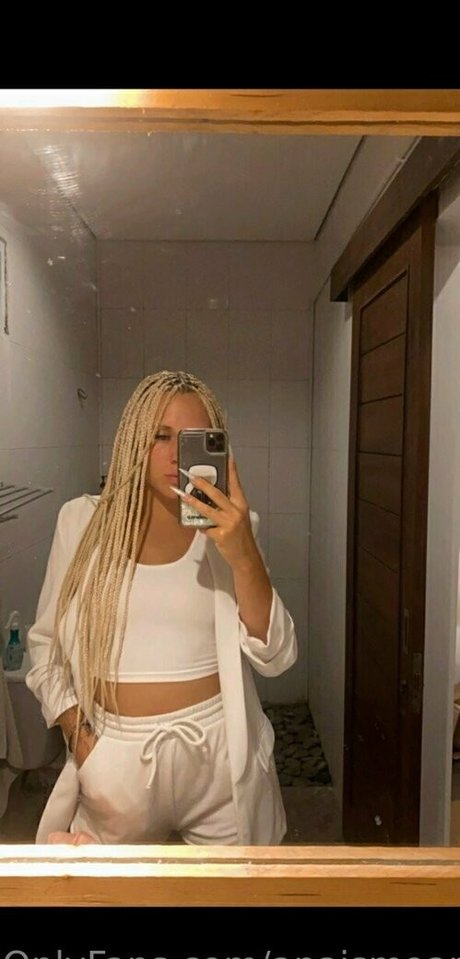 Sianaanaom