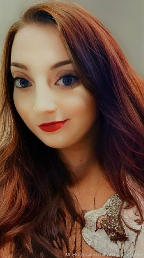 Sarahyournaughtygirl69