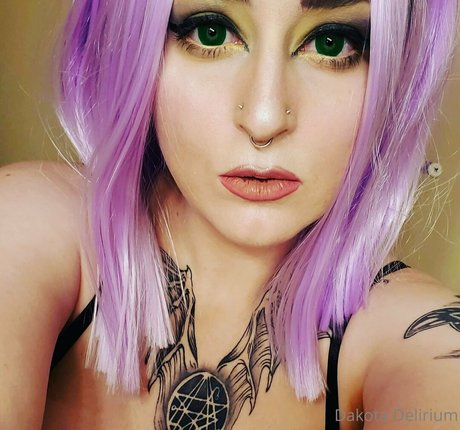 Naakte gelekte OnlyFans-foto van Avidscreamer