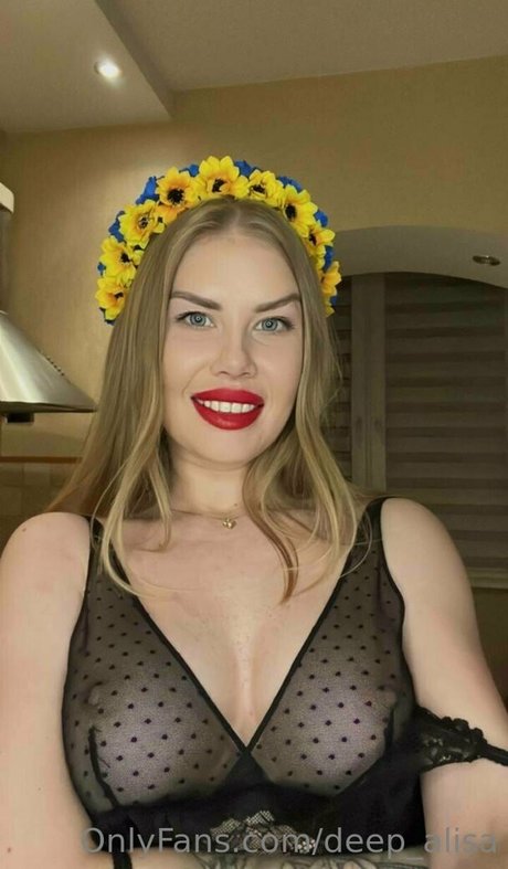 Naakte gelekte OnlyFans-foto van Vikinibikini