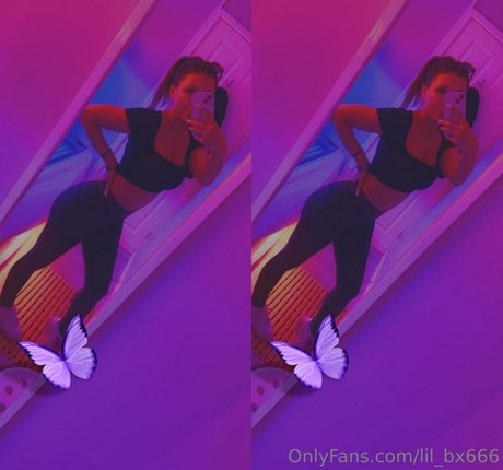 Naakte gelekte OnlyFans-foto van Lilbx666