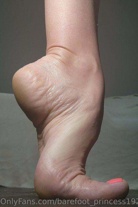 Barefootprincess1922