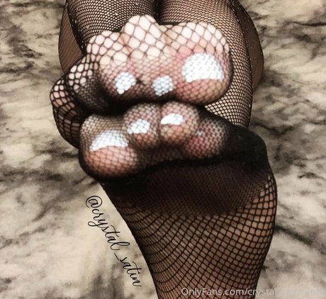 Crystalsatinfree