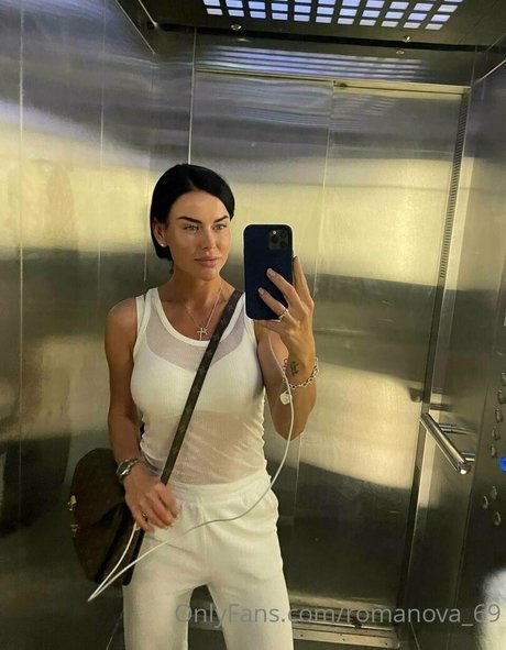 Naakte gelekte OnlyFans-foto van Anitalady