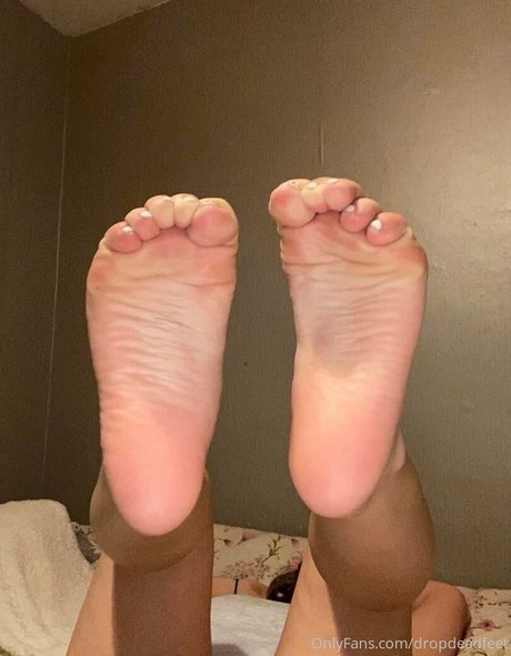 Dropdeadfeet