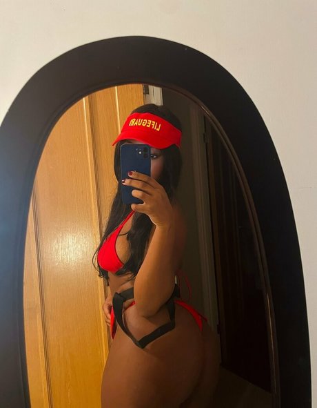 Naakte gelekte OnlyFans-foto van Yourdelight2001free