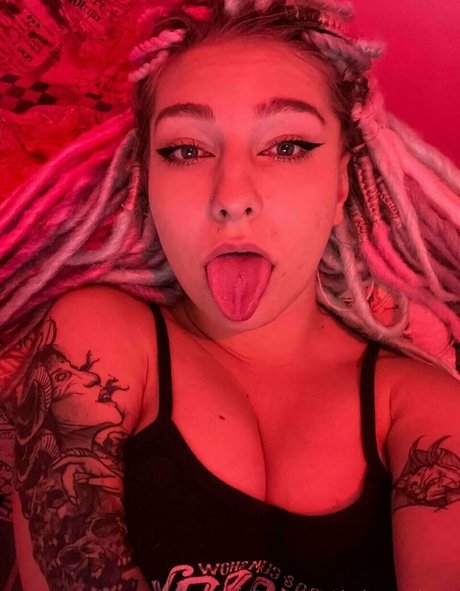 Naakte gelekte OnlyFans-foto van Darknessluna