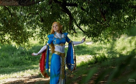 Naakte gelekte OnlyFans-foto van Mi2ray Cosplay
