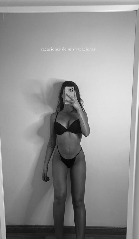 Naakte gelekte OnlyFans-foto van Miiriiamherrero