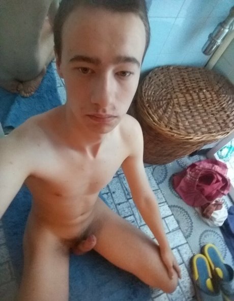 Naakte gelekte OnlyFans-foto van Valeto1204